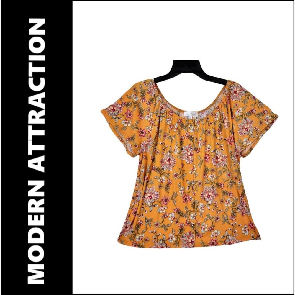 Modern Attraction Blouse Size Small Women Casual Formal Short Sleeve Floral New